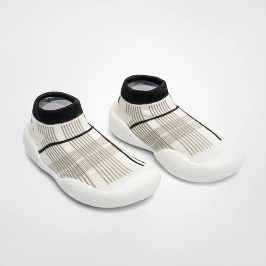 Anti-slip vauvan kengät